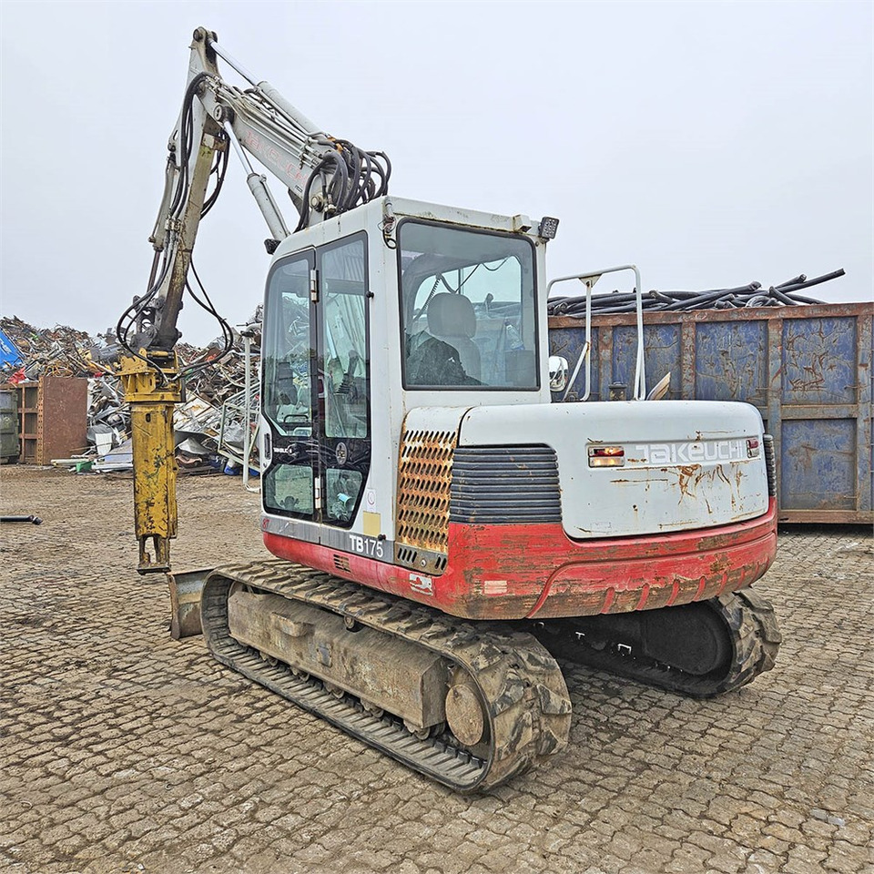 Takeuchi TB175 - Mini-ekskavators: foto 3 Takeuchi TB175 - Mini-ekskavators: foto 3