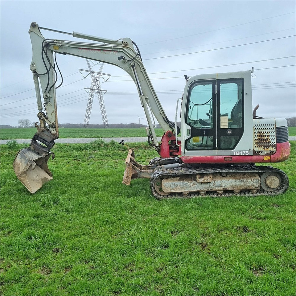 Takeuchi TB175 - Mini-ekskavators: foto 2 Takeuchi TB175 - Mini-ekskavators: foto 2