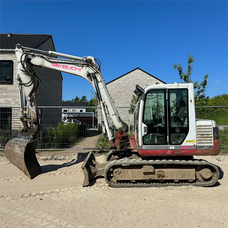 Takeuchi TB175 - Mini-ekskavators: foto 2 Takeuchi TB175 - Mini-ekskavators: foto 2