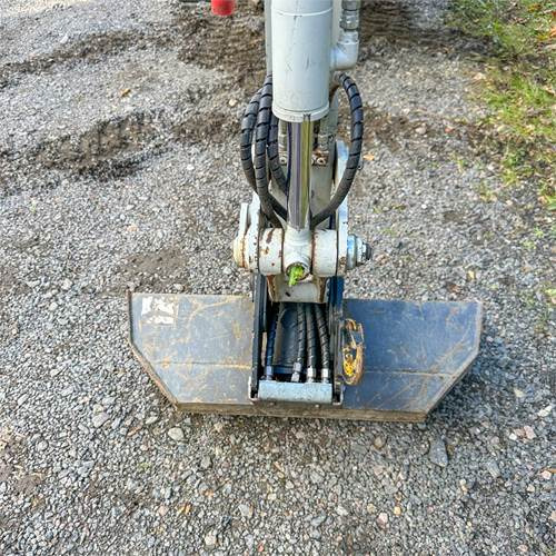 Mini-ekskavators Takeuchi TB2156: foto 20 Mini-ekskavators Takeuchi TB2156: foto 20