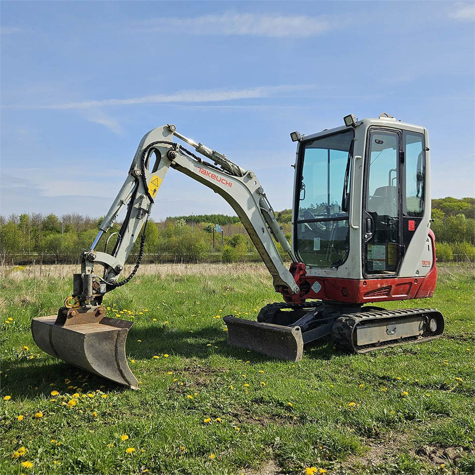 Takeuchi TB216 līzingu Takeuchi TB216: foto 7
