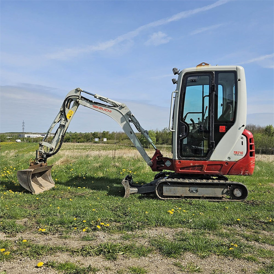 Takeuchi TB216 līzingu Takeuchi TB216: foto 8