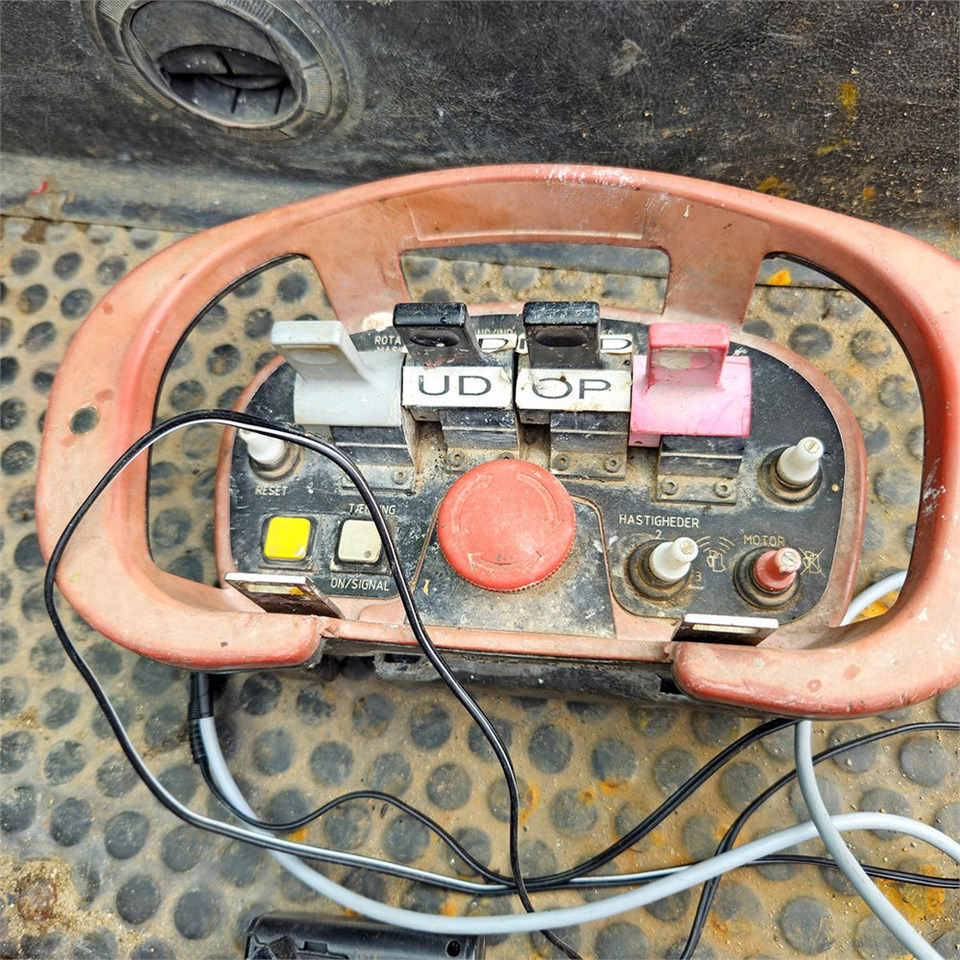 Terex Atlas 3517 līzingu Terex Atlas 3517: foto 19 Terex Atlas 3517 līzingu Terex Atlas 3517: foto 19