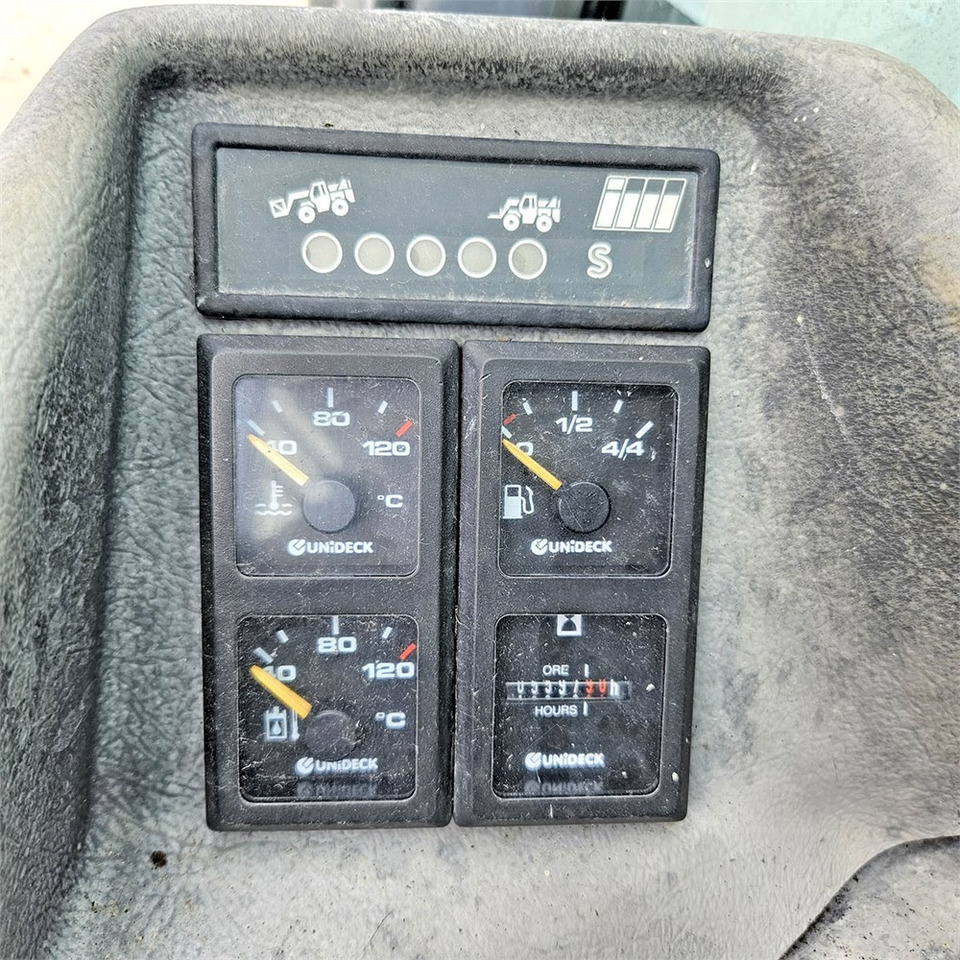 Terex Atlas 3517 līzingu Terex Atlas 3517: foto 16 Terex Atlas 3517 līzingu Terex Atlas 3517: foto 16