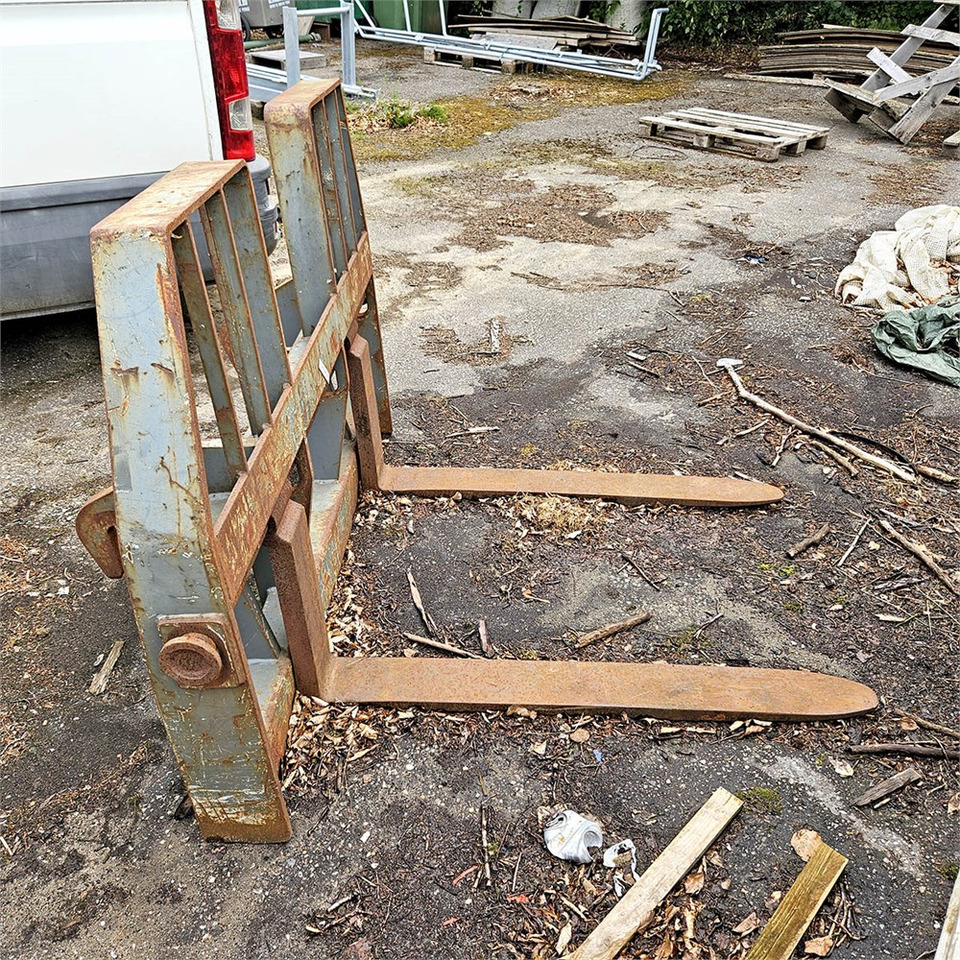 Terex Atlas 3517 līzingu Terex Atlas 3517: foto 24 Terex Atlas 3517 līzingu Terex Atlas 3517: foto 24