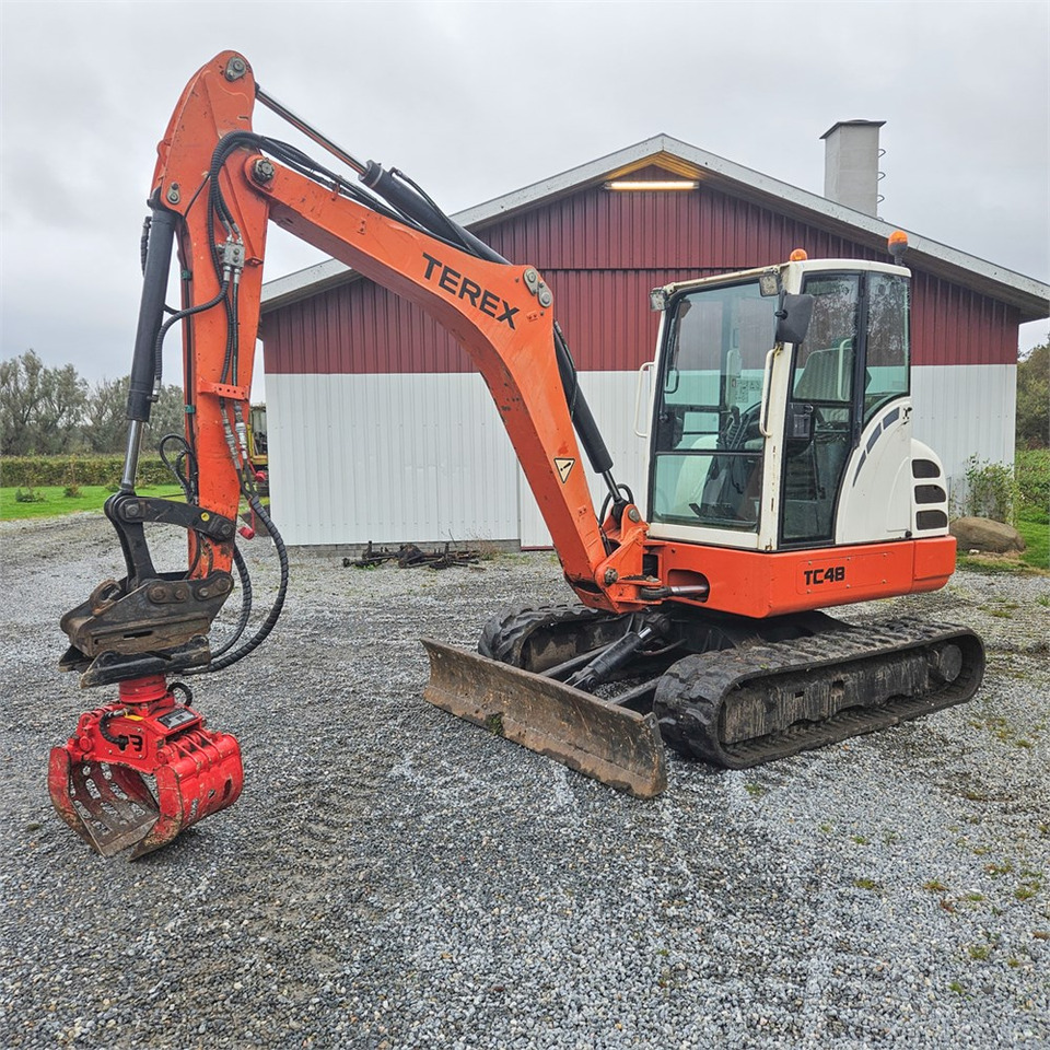 Terex TC48 - Mini-ekskavators: foto 3 Terex TC48 - Mini-ekskavators: foto 3