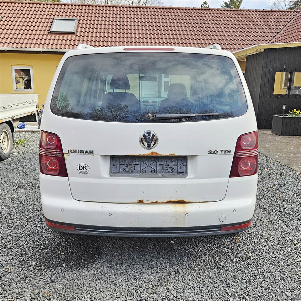 VW Touran Van 2,0 tdi automatisk - Vieglā automašīna: foto 4 VW Touran Van 2,0 tdi automatisk - Vieglā automašīna: foto 4