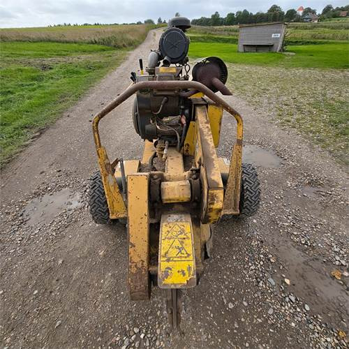 Vermeer SC252 - Celmu smalcinātājs: foto 4 Vermeer SC252 - Celmu smalcinātājs: foto 4