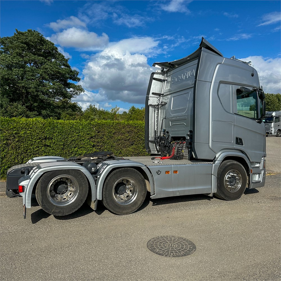 Scania R530 (A6X2NB) - Vilcējs: foto 4 Scania R530 (A6X2NB) - Vilcējs: foto 4