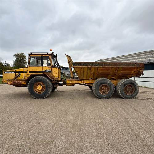 Volvo A20 - Artikulētias pašizgāzējs: foto 2 Volvo A20 - Artikulētias pašizgāzējs: foto 2