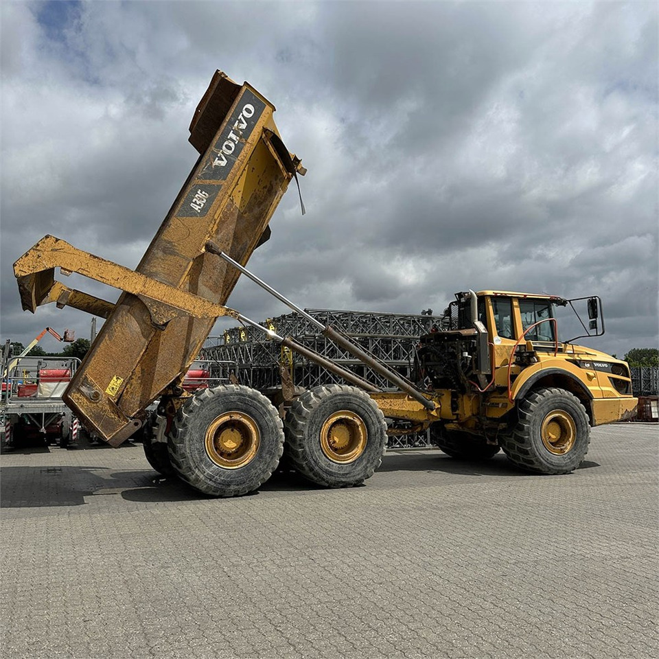 Volvo A30 G - Artikulētias pašizgāzējs: foto 4 Volvo A30 G - Artikulētias pašizgāzējs: foto 4