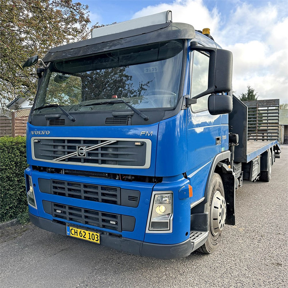 Volvo FM 330 6x2 - Auto evakuators: foto 2 Volvo FM 330 6x2 - Auto evakuators: foto 2