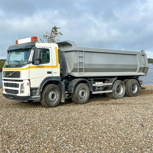 Volvo FM12 460 - Kravas automašīna pašizgāzējs: foto 1 Volvo FM12 460 - Kravas automašīna pašizgāzējs: foto 1