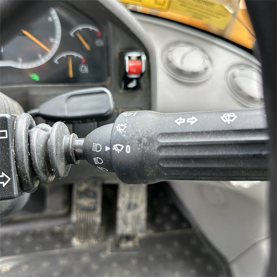 Riteņu iekrāvējs Volvo L120 H: foto 24