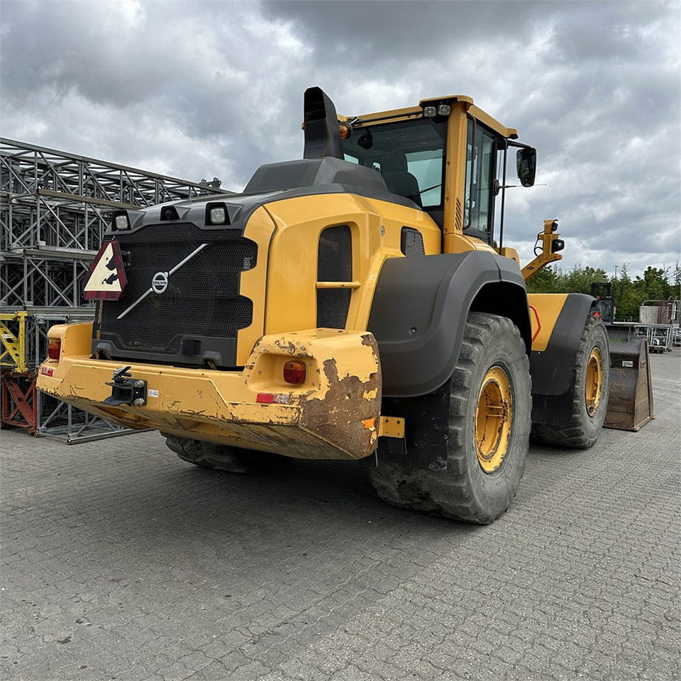 Riteņu iekrāvējs Volvo L120 H: foto 7
