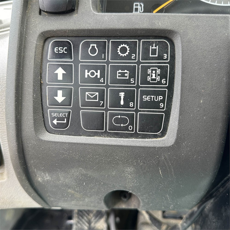 Riteņu iekrāvējs Volvo L120 H: foto 22