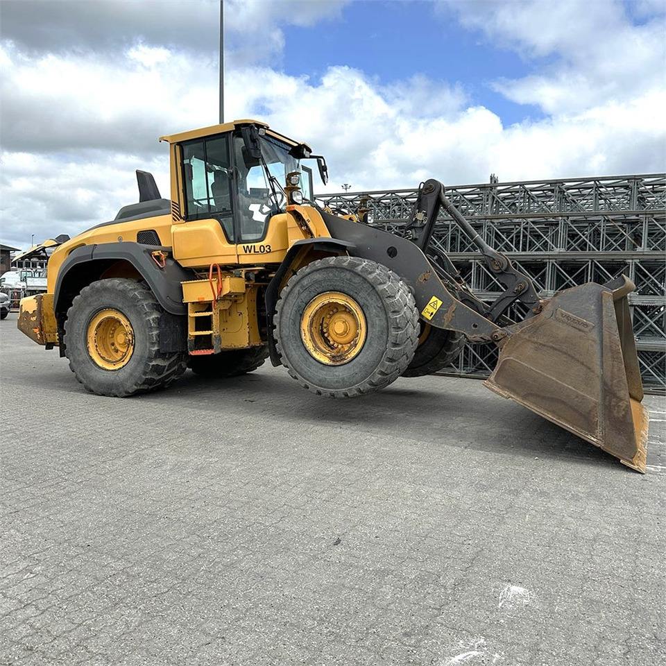 Riteņu iekrāvējs Volvo L120 H: foto 10