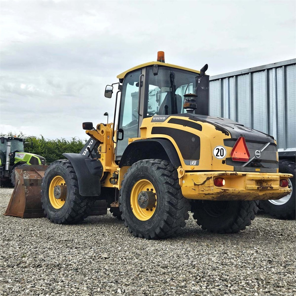 Riteņu iekrāvējs Volvo L45F-TP: foto 10