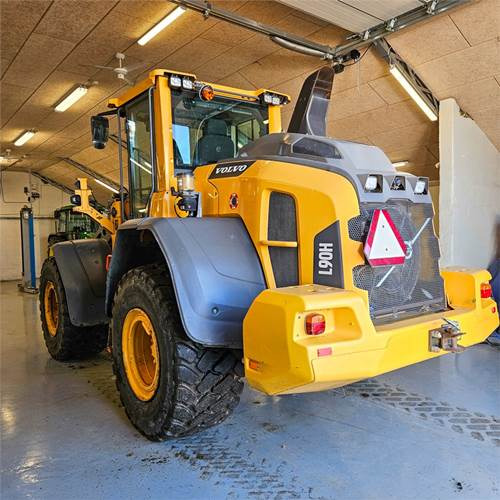 Volvo L90 H - Riteņu iekrāvējs: foto 3 Volvo L90 H - Riteņu iekrāvējs: foto 3