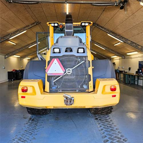 Volvo L90 H - Riteņu iekrāvējs: foto 4 Volvo L90 H - Riteņu iekrāvējs: foto 4