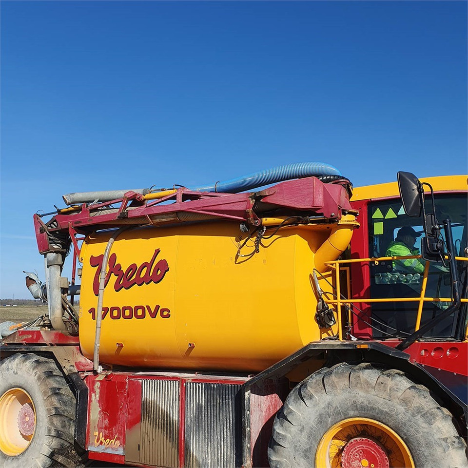 Vredo VT3936 - Mēslošanas tehnika: foto 5 Vredo VT3936 - Mēslošanas tehnika: foto 5