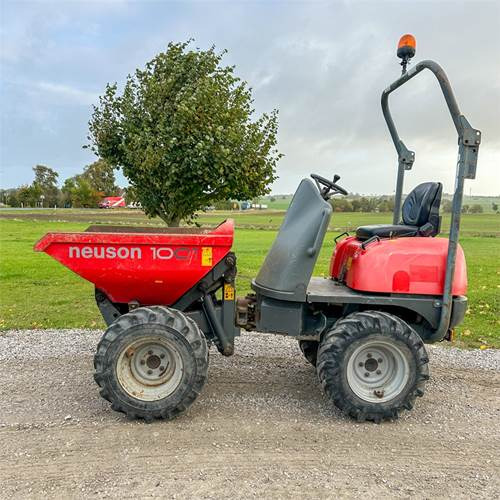 Wacker Neuson 1001 - Artikulētias pašizgāzējs: foto 4 Wacker Neuson 1001 - Artikulētias pašizgāzējs: foto 4