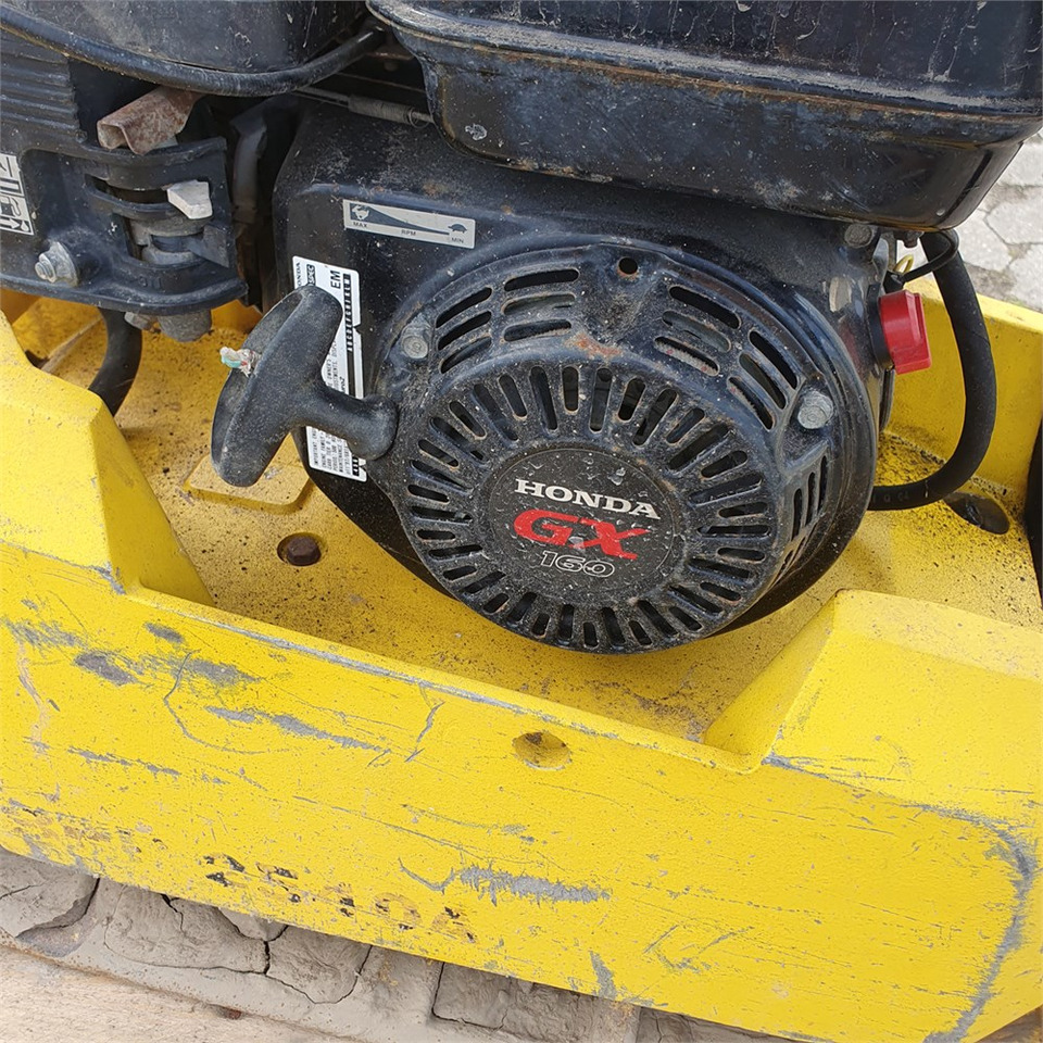 Wacker Neuson BPU 2540A - Vibrobliete: foto 4 Wacker Neuson BPU 2540A - Vibrobliete: foto 4