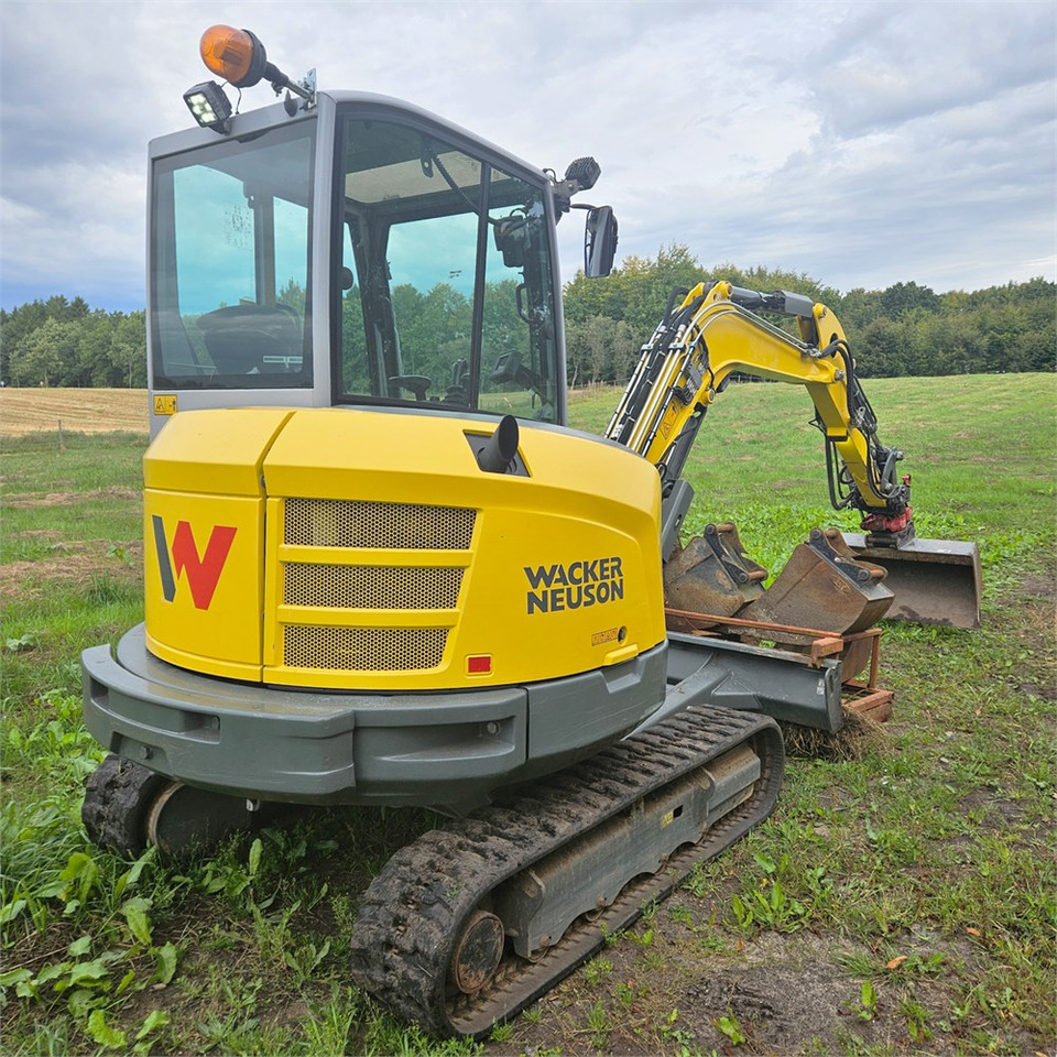 Wacker Neuson ET35 - Mini-ekskavators: foto 4 Wacker Neuson ET35 - Mini-ekskavators: foto 4