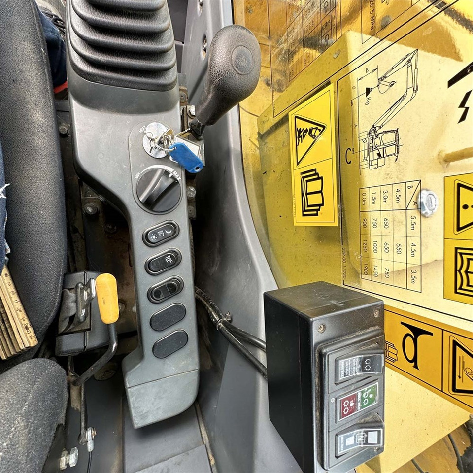 Mini-ekskavators Yanmar VIO80-1A: foto 41