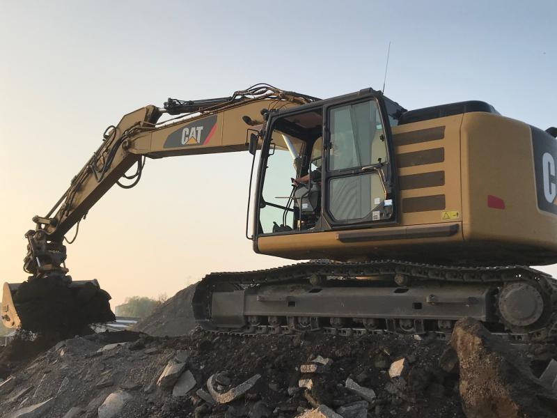 Caterpillar 320E LRR - Kāpurķēžu ekskavators: foto 4 Caterpillar 320E LRR - Kāpurķēžu ekskavators: foto 4