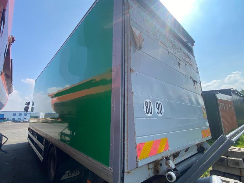 DAF LF 55.220 - Kravas automašīna ar slēgto virsbūvi: foto 3 DAF LF 55.220 - Kravas automašīna ar slēgto virsbūvi: foto 3