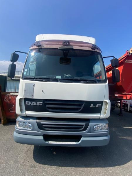 DAF LF 55.220 - Kravas automašīna ar slēgto virsbūvi: foto 5 DAF LF 55.220 - Kravas automašīna ar slēgto virsbūvi: foto 5