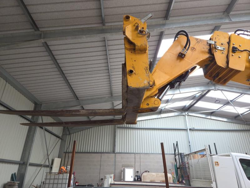 Jcb 535.140 - Teleskopiskais iekrāvējs: foto 3 Jcb 535.140 - Teleskopiskais iekrāvējs: foto 3