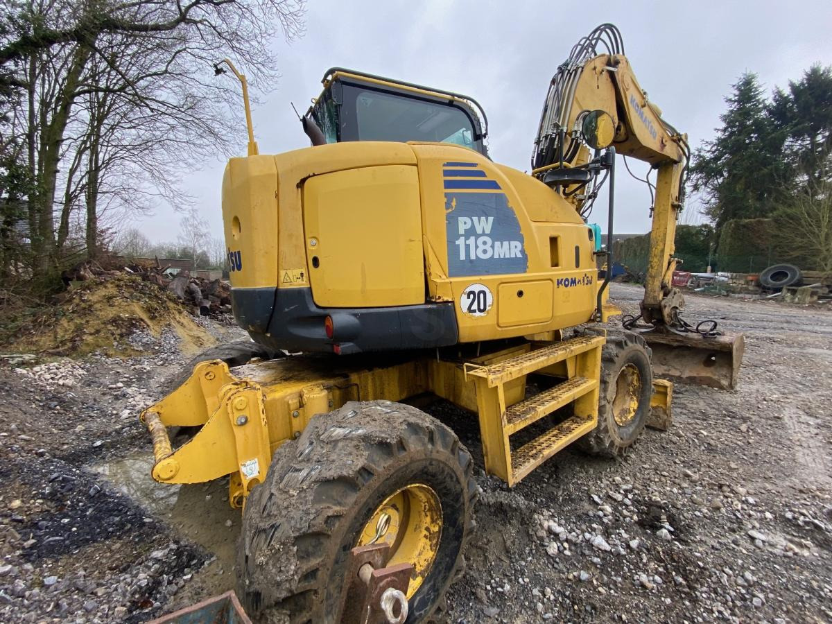 Komatsu PW118MR-8 - Riteņu ekskavators: foto 3 Komatsu PW118MR-8 - Riteņu ekskavators: foto 3