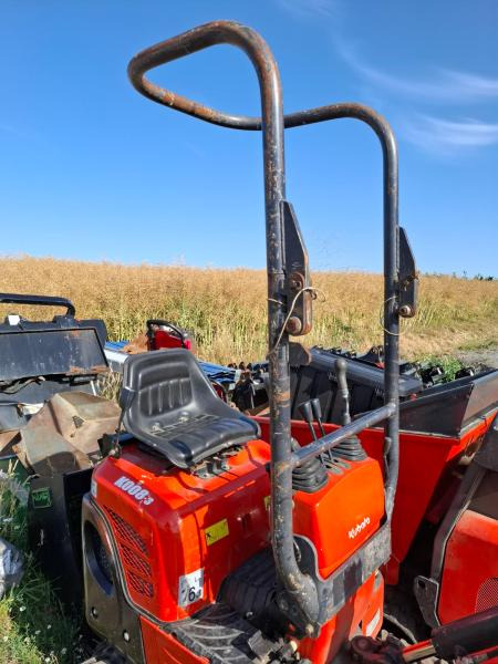 Kubota K 008-3 - Mini-ekskavators: foto 3 Kubota K 008-3 - Mini-ekskavators: foto 3