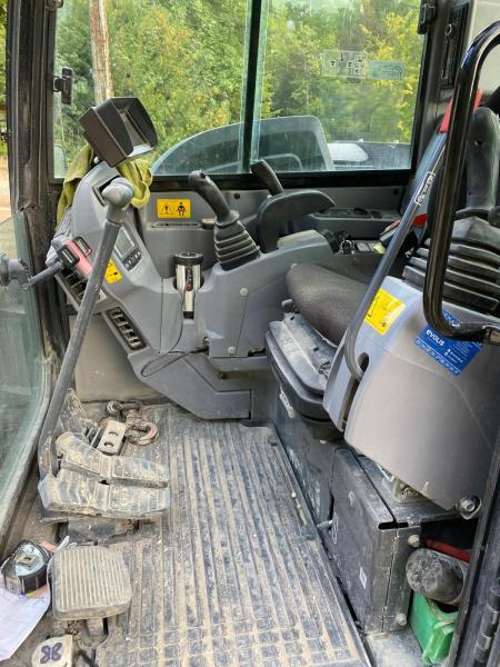 Kubota KX 080-4 - Mini-ekskavators: foto 2 Kubota KX 080-4 - Mini-ekskavators: foto 2
