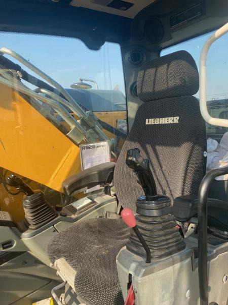 Kāpurķēžu ekskavators Liebherr R 926 COMPACT: foto 9