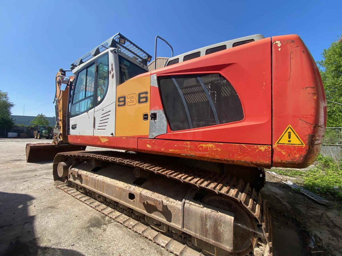 Liebherr R 936NLC - Kāpurķēžu ekskavators: foto 1 Liebherr R 936NLC - Kāpurķēžu ekskavators: foto 1