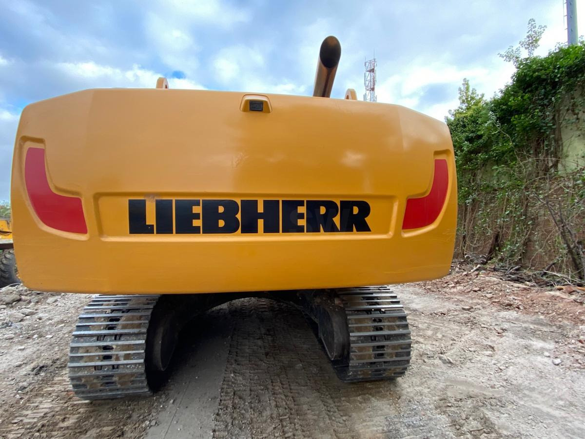 Liebherr R 946 NLC - Kāpurķēžu ekskavators: foto 5 Liebherr R 946 NLC - Kāpurķēžu ekskavators: foto 5