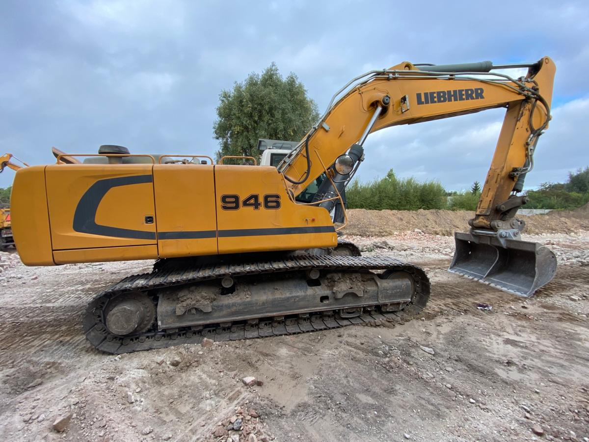 Liebherr R 946 NLC - Kāpurķēžu ekskavators: foto 2 Liebherr R 946 NLC - Kāpurķēžu ekskavators: foto 2