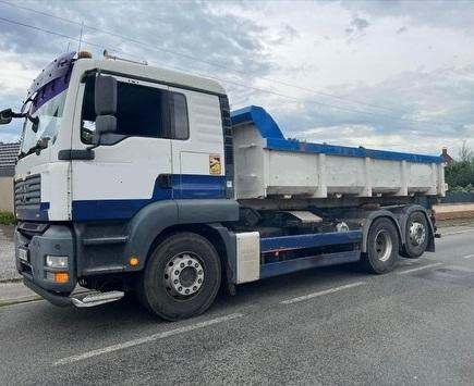 MAN TGA 26 440 - Pacēlājs ar āķi: foto 1 MAN TGA 26 440 - Pacēlājs ar āķi: foto 1