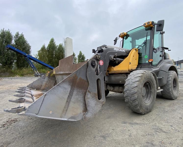 Mecalac AS 900 - Riteņu iekrāvējs: foto 4 Mecalac AS 900 - Riteņu iekrāvējs: foto 4