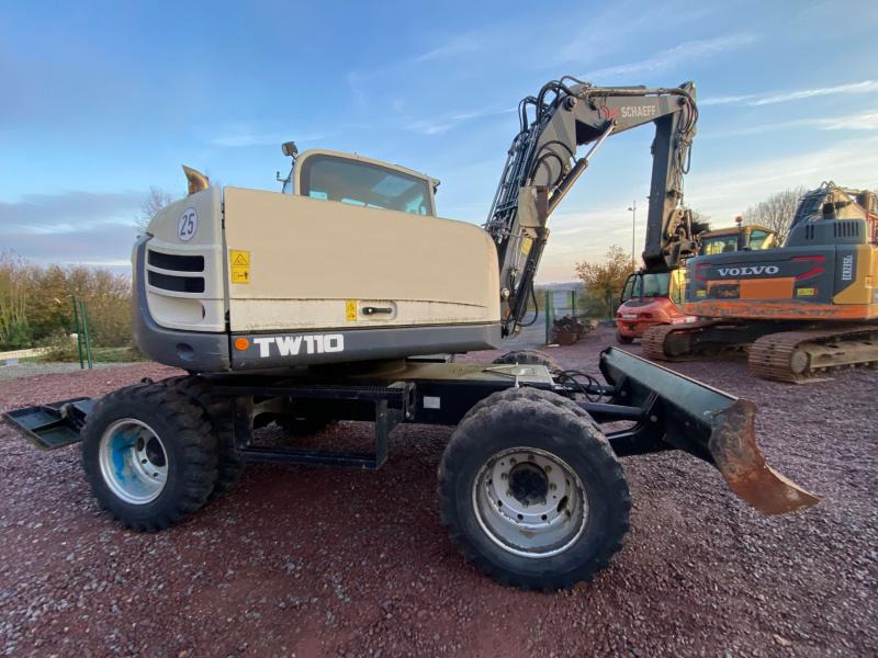Terex TW 110 - Riteņu ekskavators: foto 4 Terex TW 110 - Riteņu ekskavators: foto 4