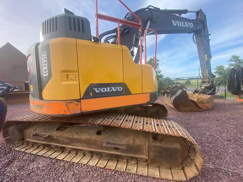 Volvo ECR 235EL - Kāpurķēžu ekskavators: foto 2 Volvo ECR 235EL - Kāpurķēžu ekskavators: foto 2
