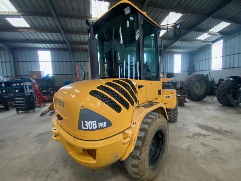 Volvo L 30 B ZX - Mini iekrāvējs: foto 3 Volvo L 30 B ZX - Mini iekrāvējs: foto 3