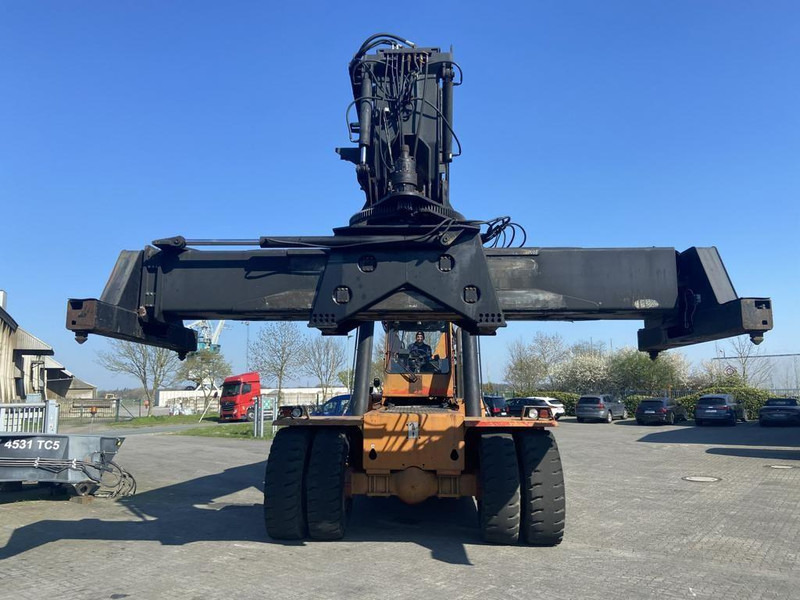 Kalmar DC4160RS4 - Sānu konteineru krāvējs: foto 2 Kalmar DC4160RS4 - Sānu konteineru krāvējs: foto 2