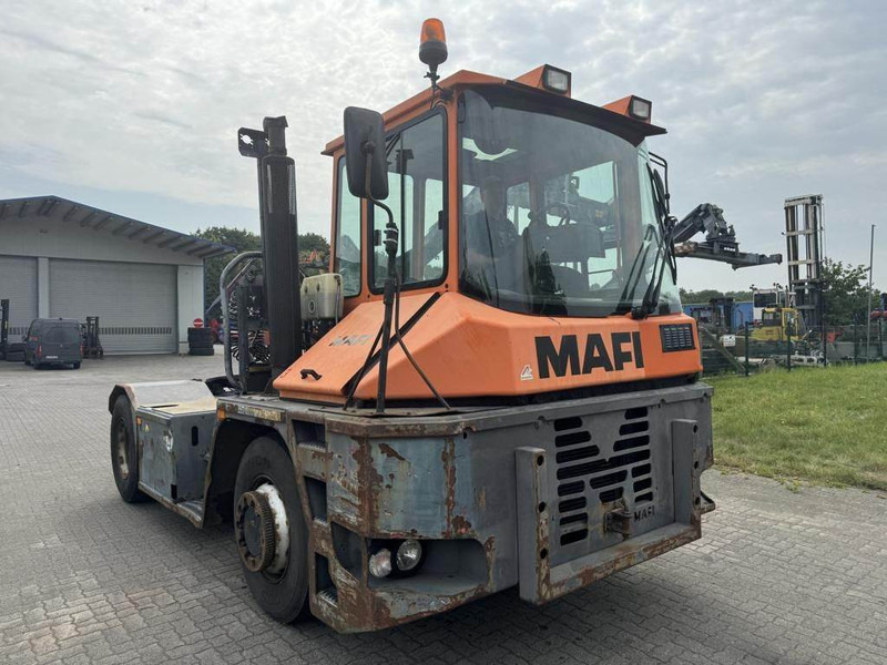 Mafi MT36 4x4DL - Termināļa traktors: foto 4 Mafi MT36 4x4DL - Termināļa traktors: foto 4