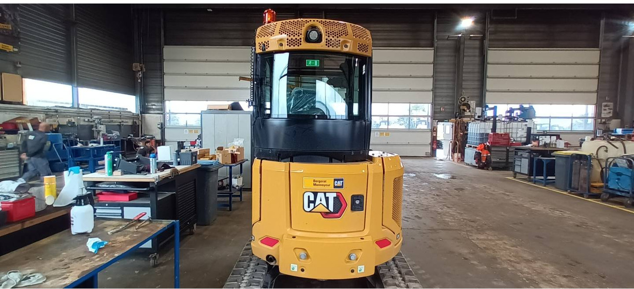 CAT 302.7 - Kāpurķēžu ekskavators: foto 4 CAT 302.7 - Kāpurķēžu ekskavators: foto 4