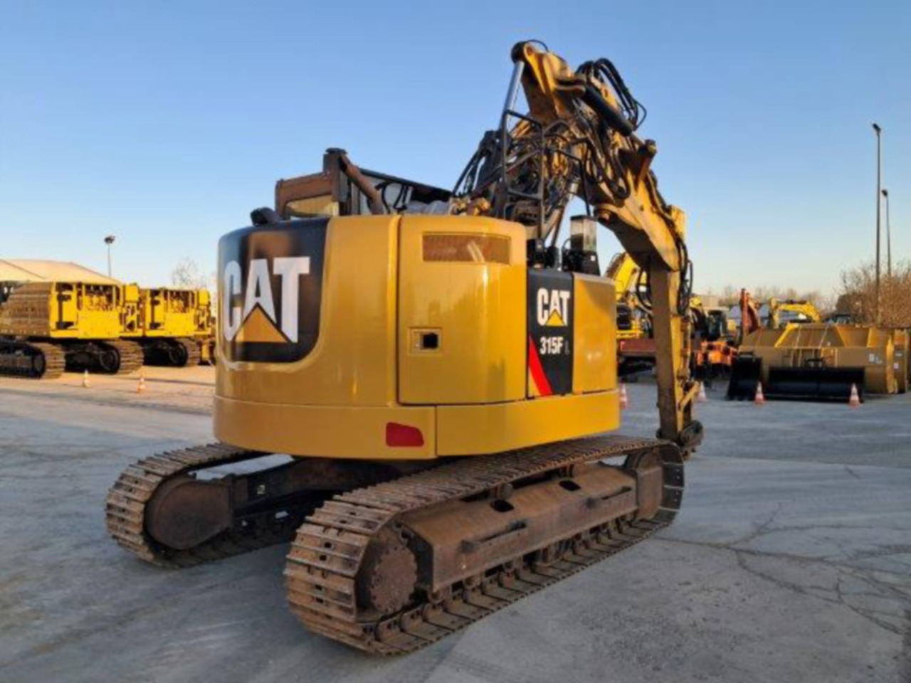 CAT 315F - Kāpurķēžu ekskavators: foto 3 CAT 315F - Kāpurķēžu ekskavators: foto 3