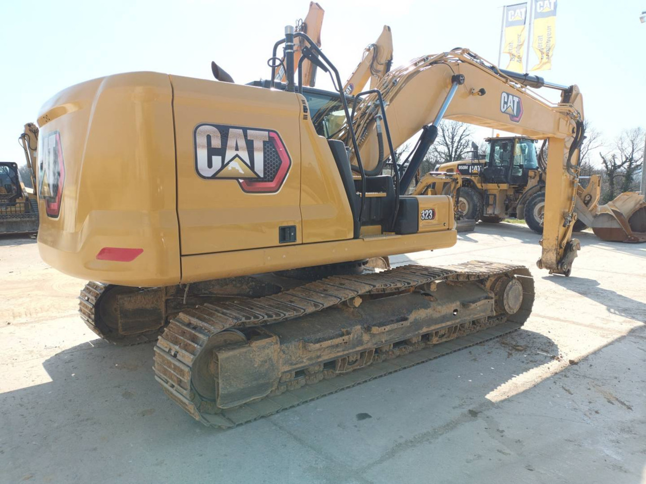 CAT 323 - Kāpurķēžu ekskavators: foto 2 CAT 323 - Kāpurķēžu ekskavators: foto 2